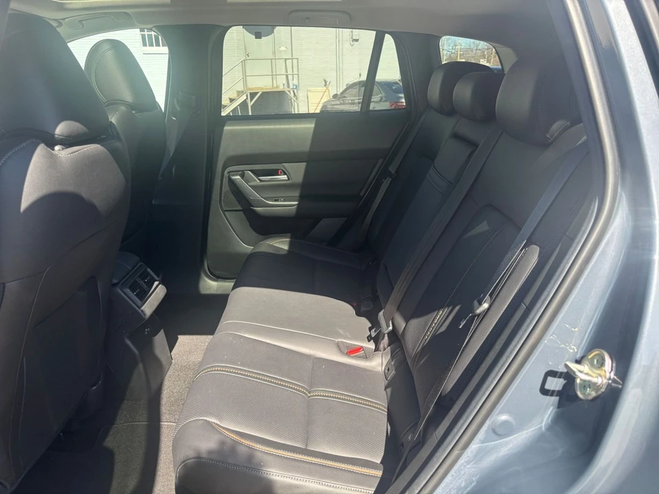 2025 Mazda CX-50 - Image 20 of 31