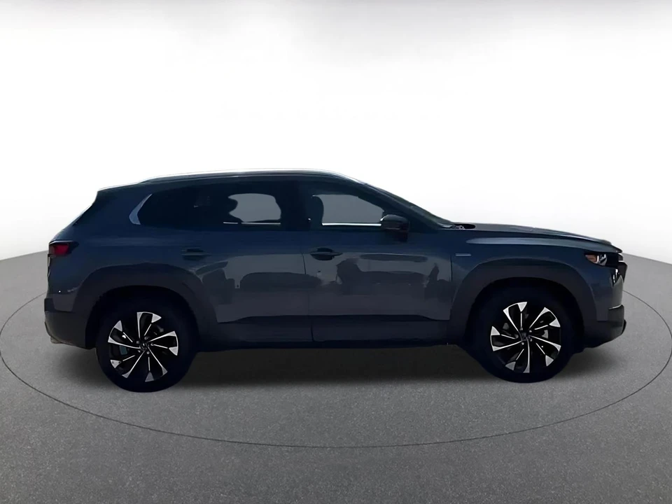 2025 Mazda CX-50 - Image 5 of 31