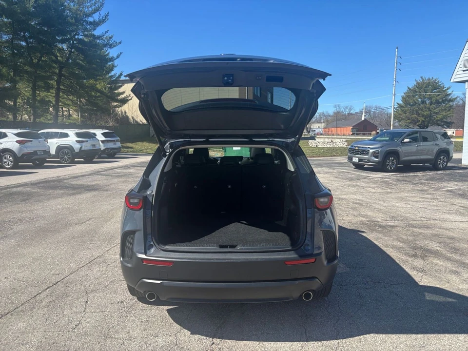 2025 Mazda CX-50 - Image 26 of 31