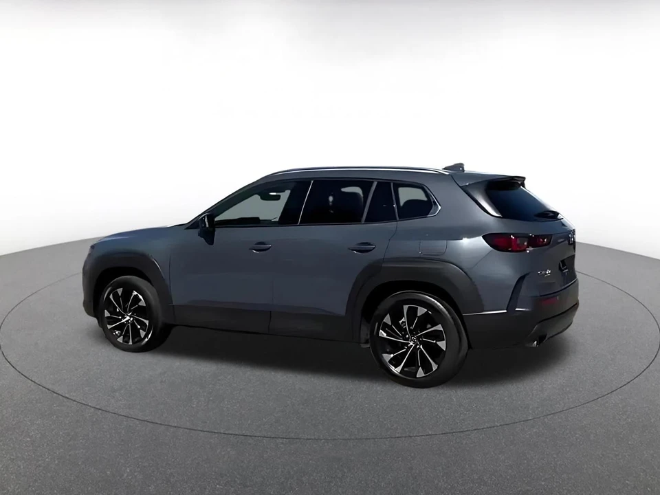 2025 Mazda CX-50 - Image 7 of 31