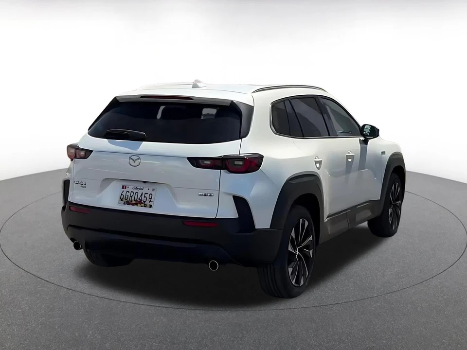 2025 Mazda CX-50 - Image 11 of 31