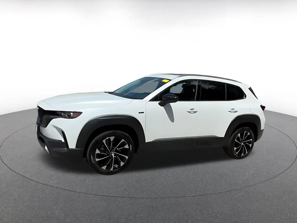 2025 Mazda CX-50 - Image 7 of 31
