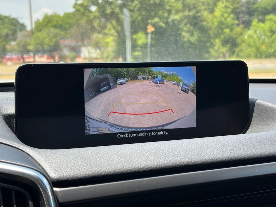 2025 Mazda CX-50 - Image 14 of 31
