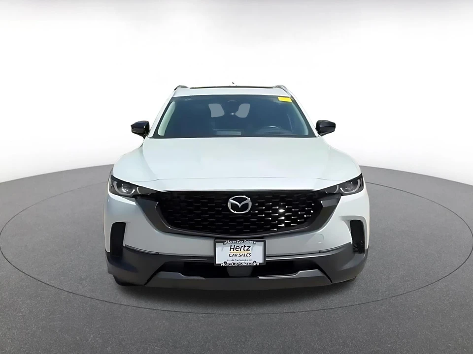 2025 Mazda CX-50 - Image 4 of 31