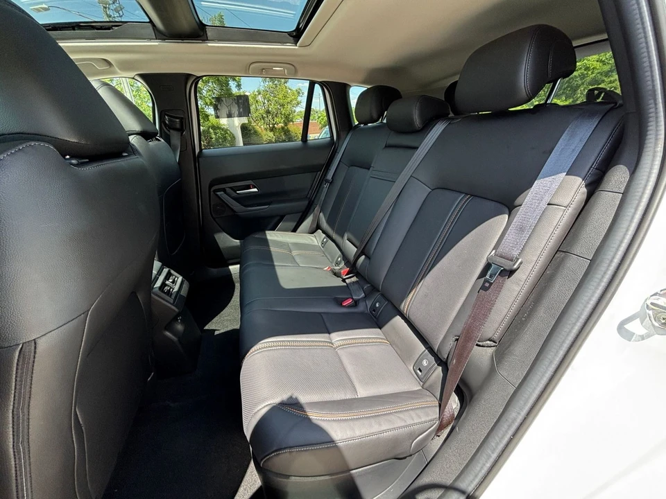 2025 Mazda CX-50 - Image 30 of 31