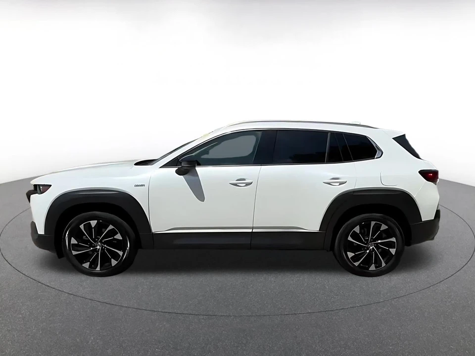 2025 Mazda CX-50 - Image 8 of 31