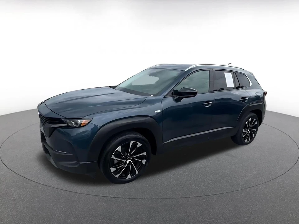 2025 Mazda CX-50 - Image 8 of 31