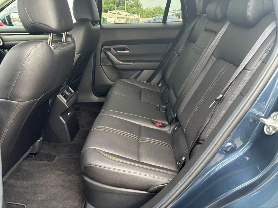 2025 Mazda CX-50 - Image 29 of 31