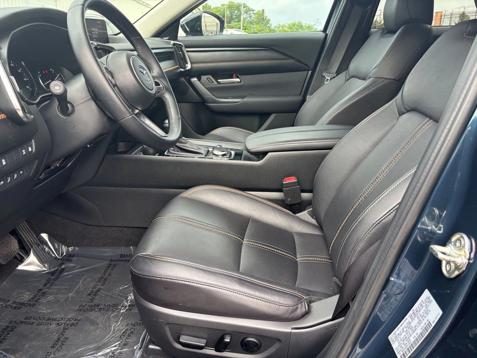 2025 Mazda CX-50 - Image 30 of 31