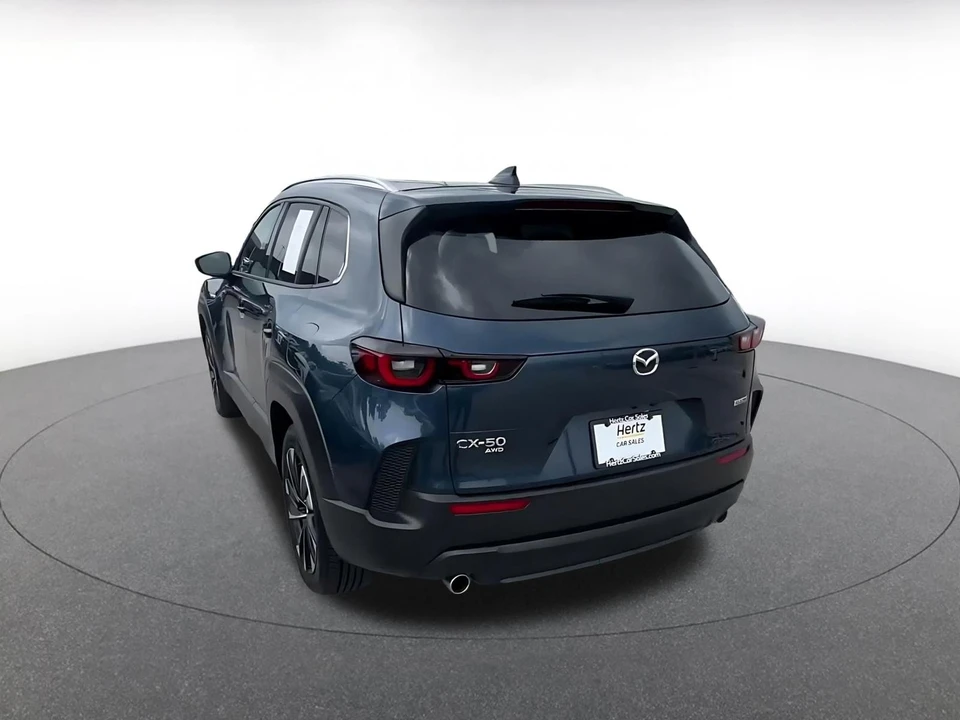 2025 Mazda CX-50 - Image 12 of 31
