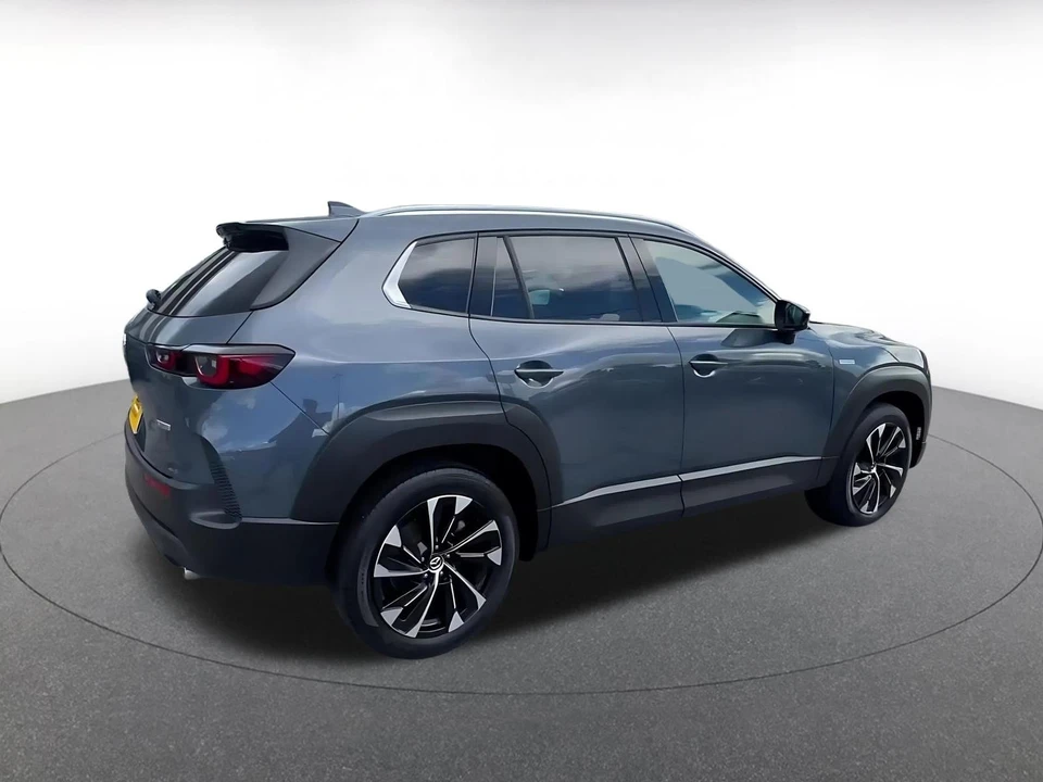 2025 Mazda CX-50 - Image 14 of 31