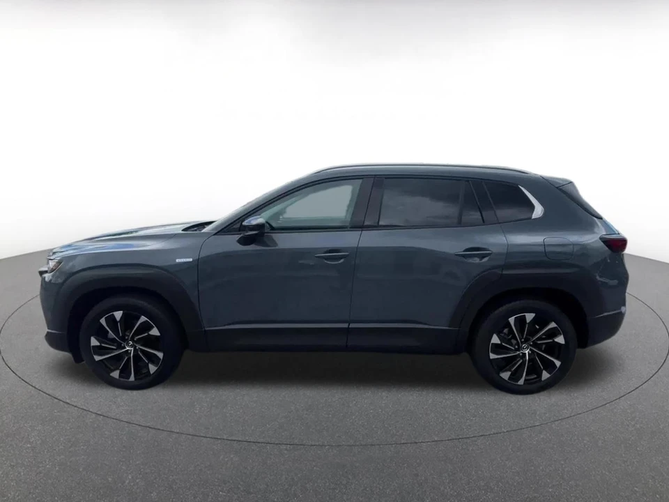 2025 Mazda CX-50 - Image 8 of 31