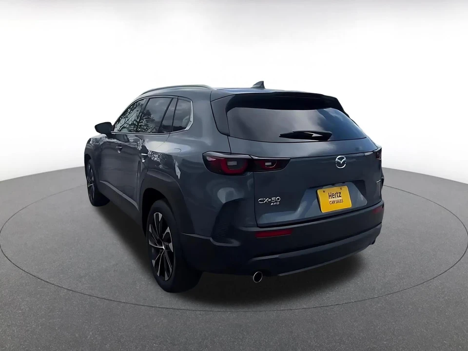 2025 Mazda CX-50 - Image 11 of 31