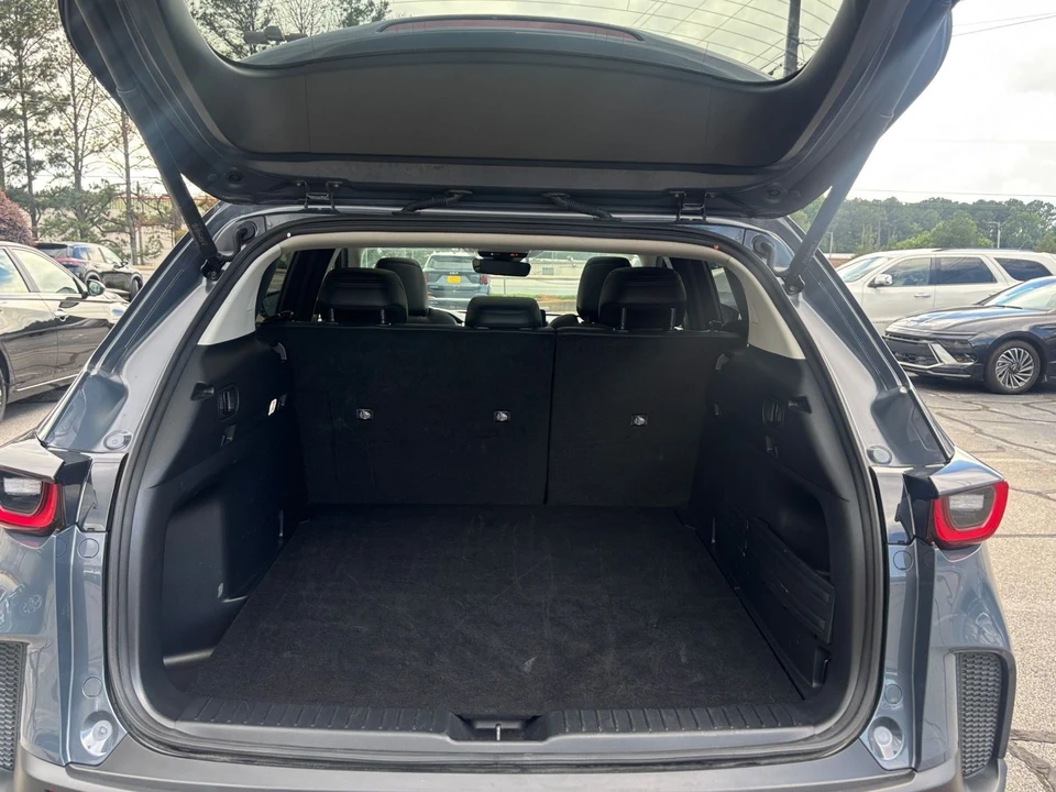 2025 Mazda CX-50 - Image 30 of 31