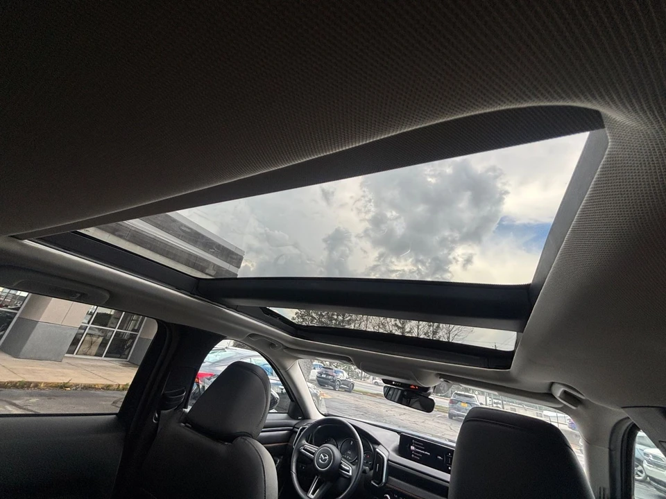 2025 Mazda CX-50 - Image 27 of 31