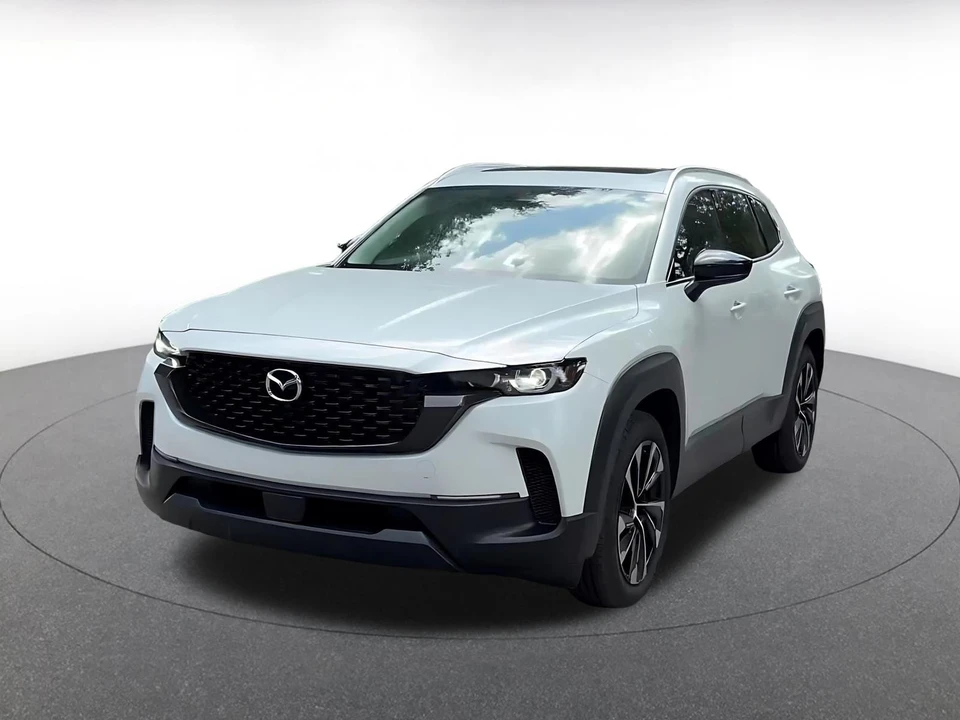 2025 Mazda CX-50 - Image 8 of 31