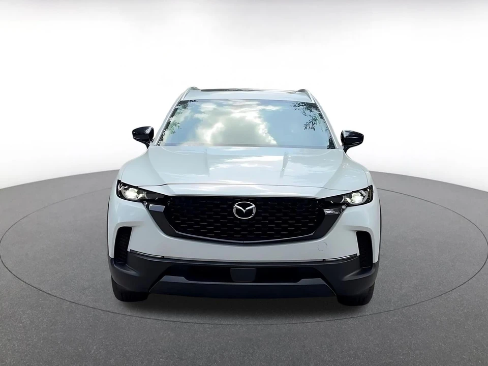 2025 Mazda CX-50 - Image 4 of 31