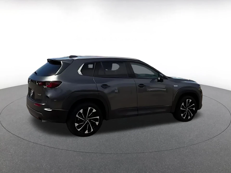 2025 Mazda CX-50 - Image 13 of 31