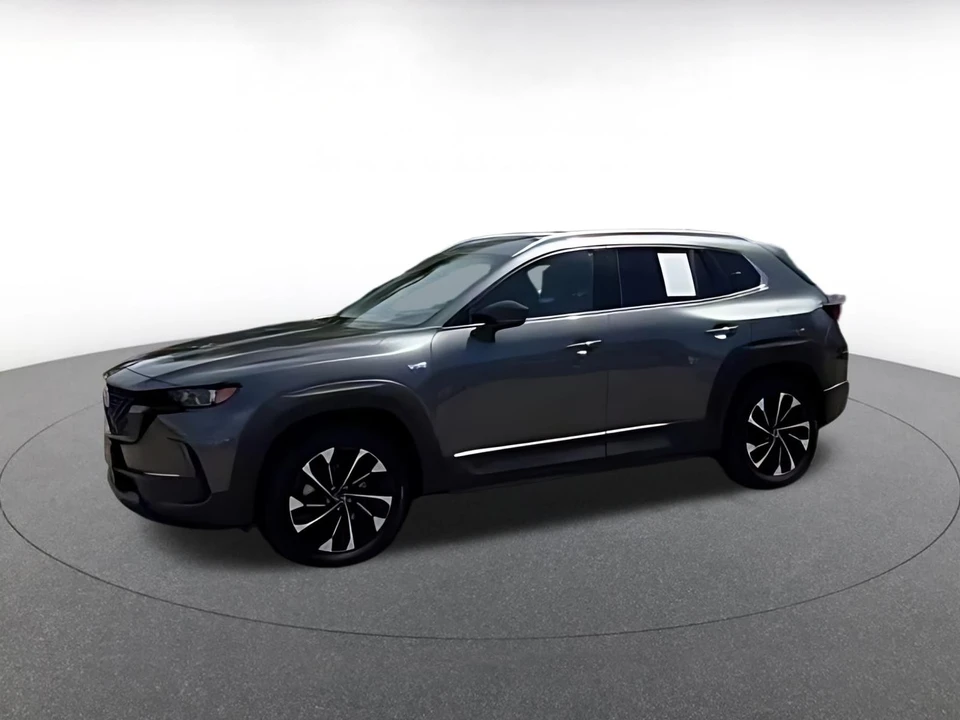 2025 Mazda CX-50 - Image 17 of 31