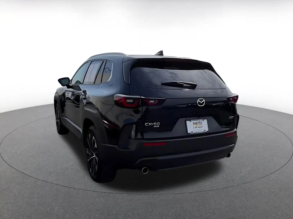 2025 Mazda CX-50 - Image 12 of 31