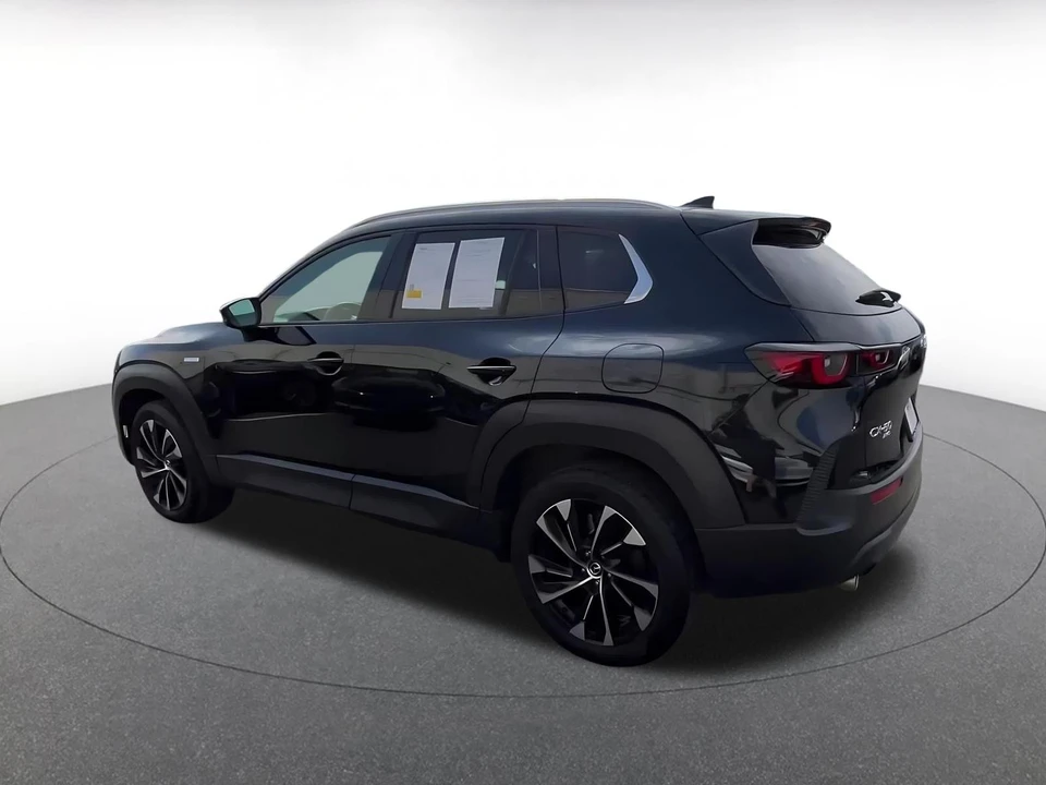 2025 Mazda CX-50 - Image 11 of 31