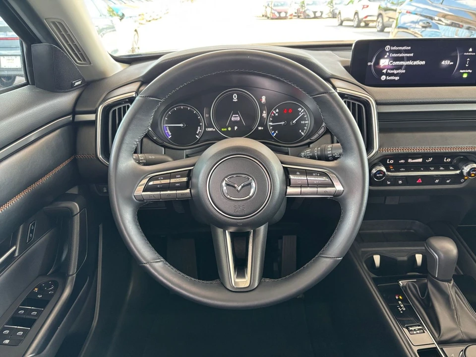 2025 Mazda CX-50 - Image 26 of 31