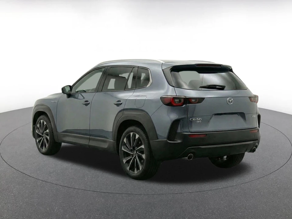 2025 Mazda CX-50 - Image 6 of 18