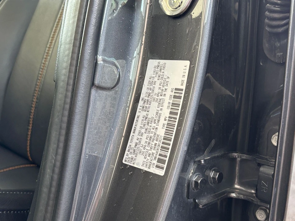 2025 Mazda CX-50 - Image 28 of 31