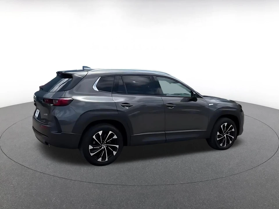 2025 Mazda CX-50 - Image 9 of 31