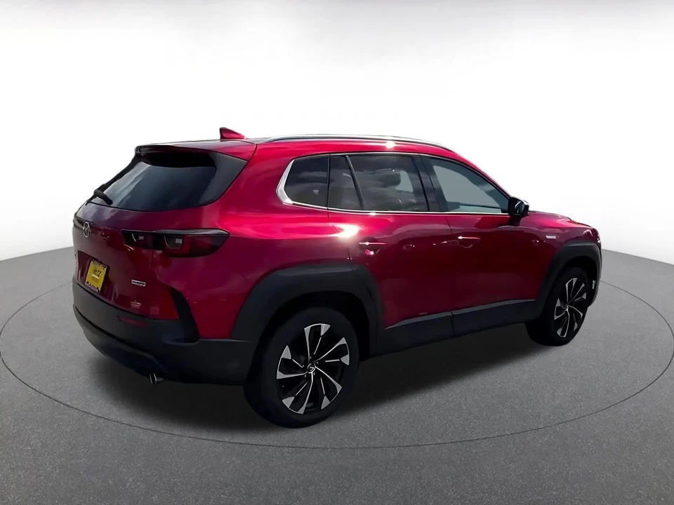 2025 Mazda CX-50 - Image 16 of 31