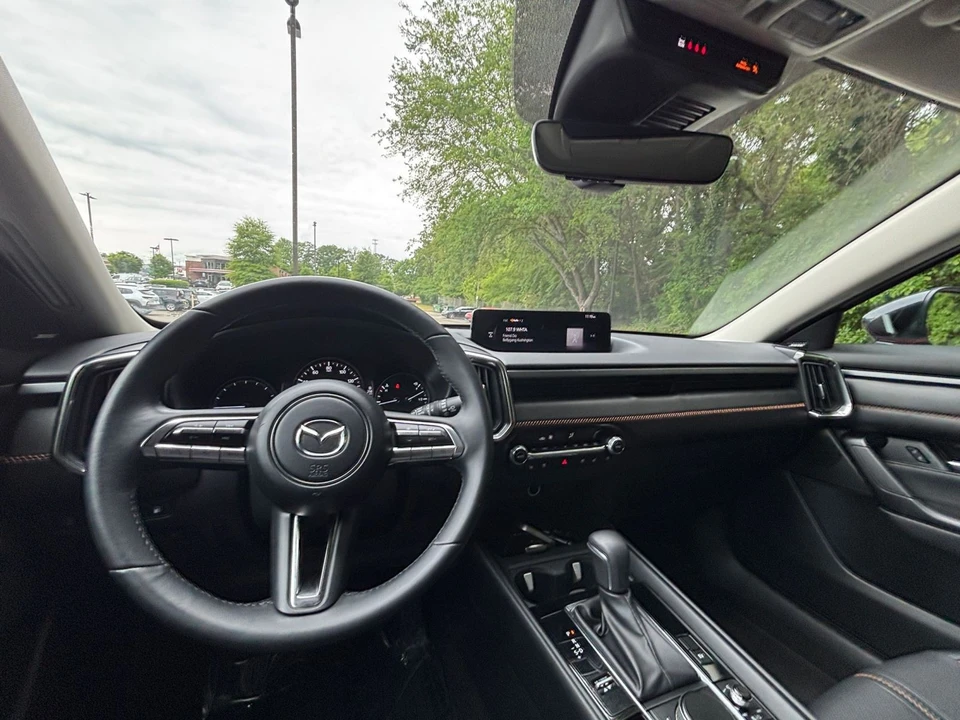2025 Mazda CX-50 - Image 30 of 31