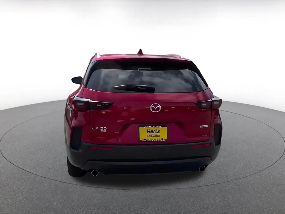 2025 Mazda CX-50 - Image 14 of 31