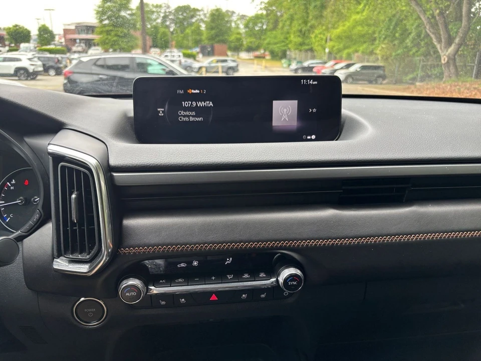 2025 Mazda CX-50 - Image 22 of 31