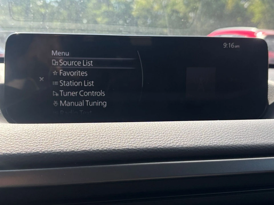 2025 Mazda CX-50 - Image 22 of 31