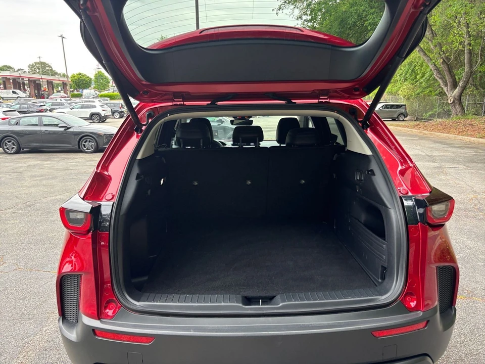 2025 Mazda CX-50 - Image 28 of 31