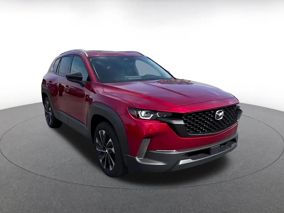 2025 Mazda CX-50 - Image 3 of 31