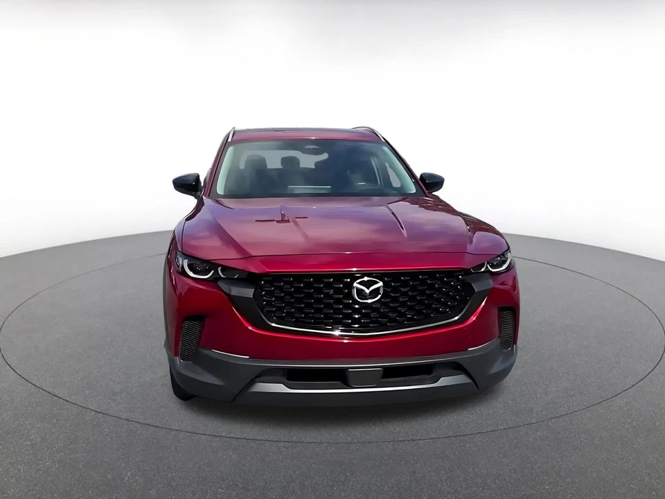 2025 Mazda CX-50 - Image 4 of 31