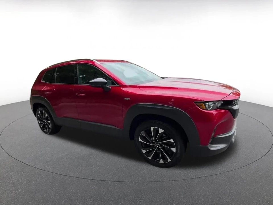 2025 Mazda CX-50 - Image 2 of 31