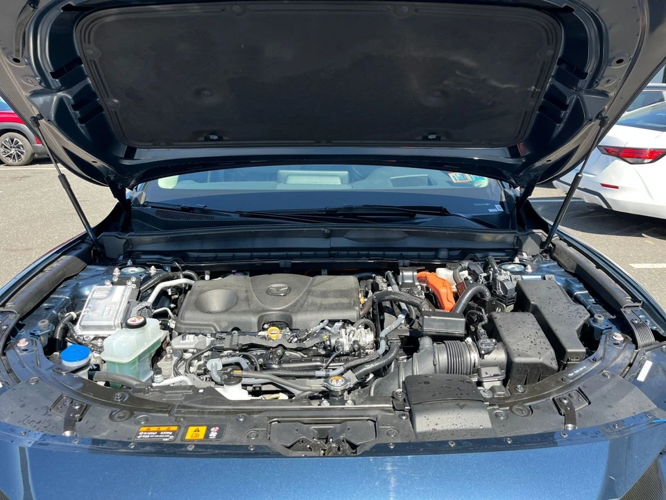2025 Mazda CX-50 - Image 29 of 31