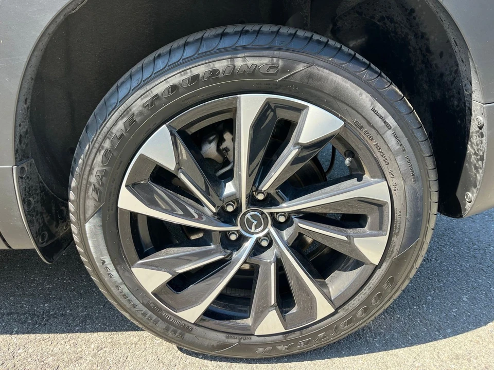 2025 Mazda CX-50 - Image 27 of 31
