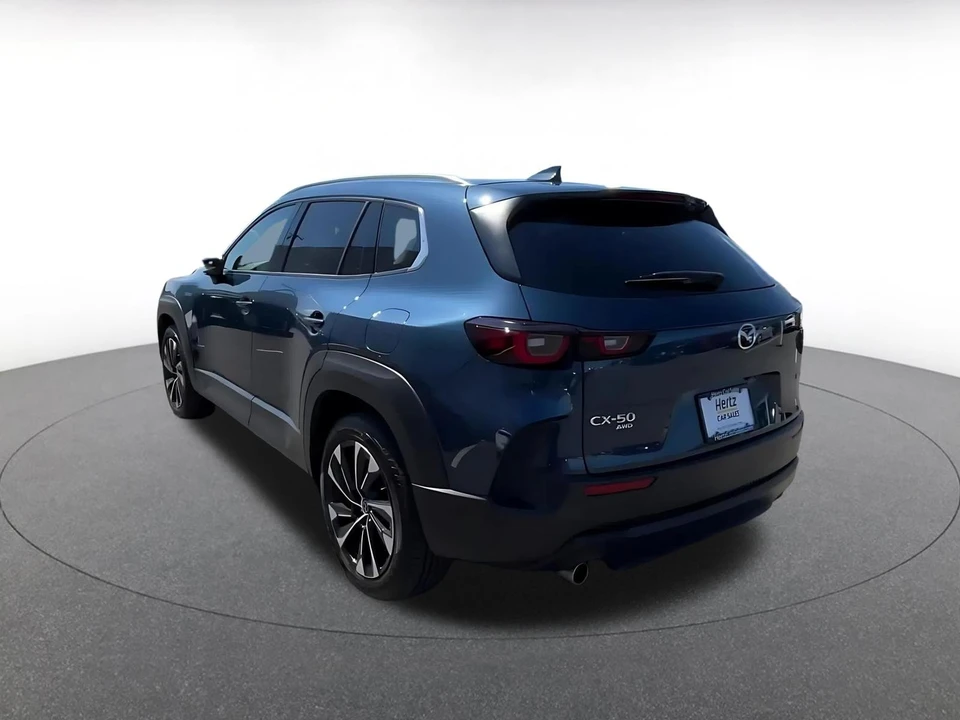 2025 Mazda CX-50 - Image 9 of 31