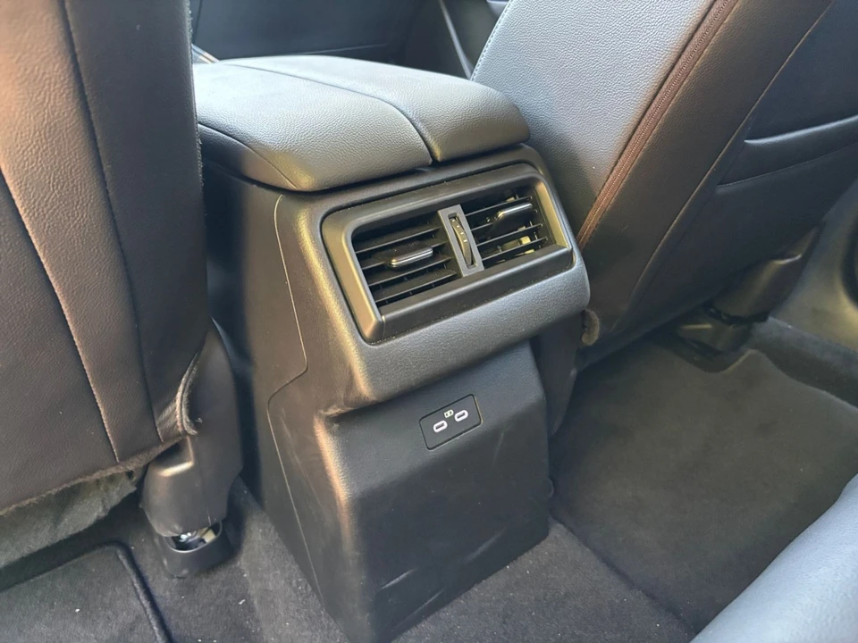 2025 Mazda CX-50 - Image 27 of 31