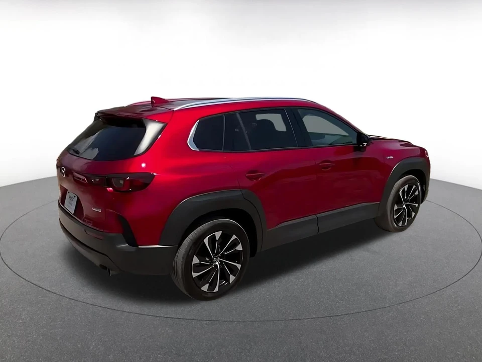 2025 Mazda CX-50 - Image 17 of 31