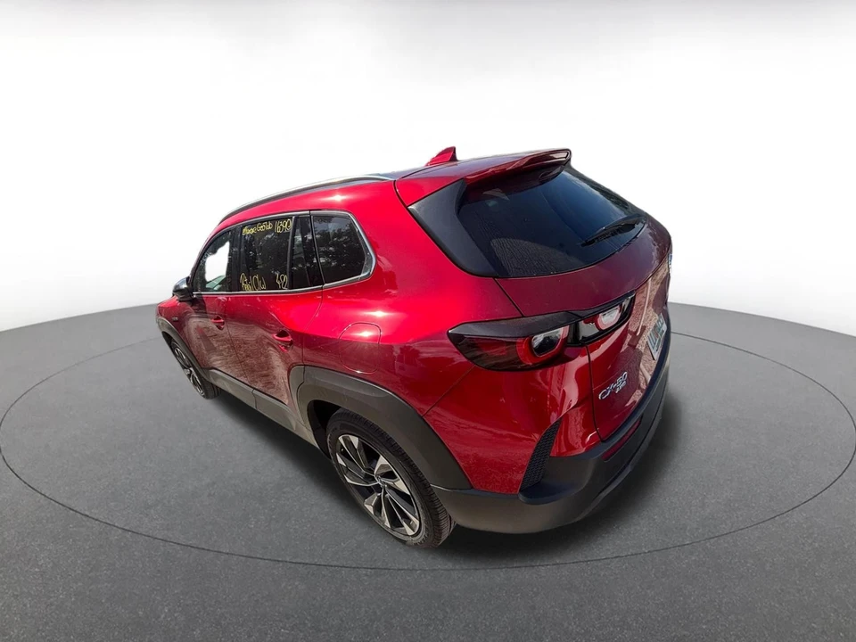 2025 Mazda CX-50 - Image 6 of 10
