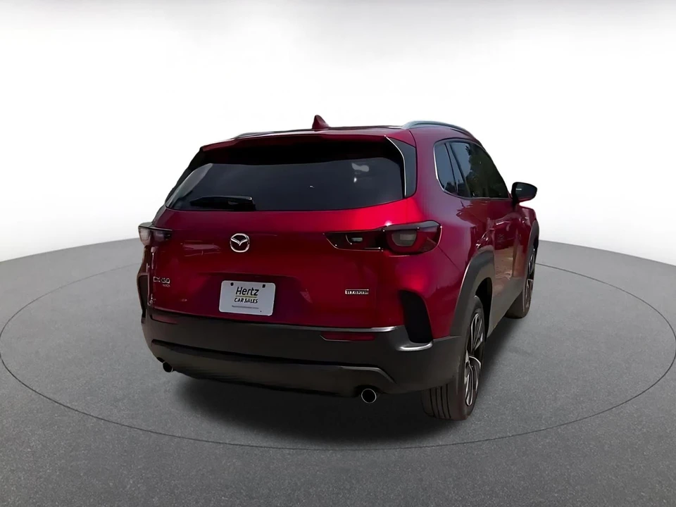 2025 Mazda CX-50 - Image 16 of 31