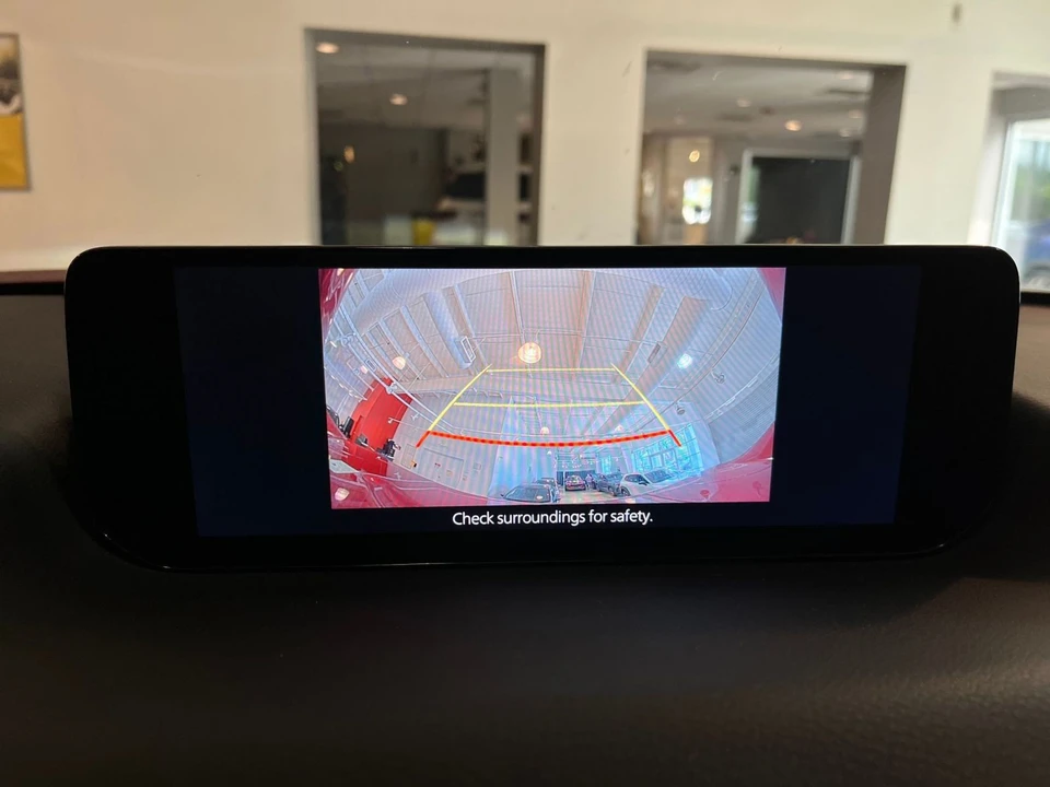 2025 Mazda - Image 23 of 31