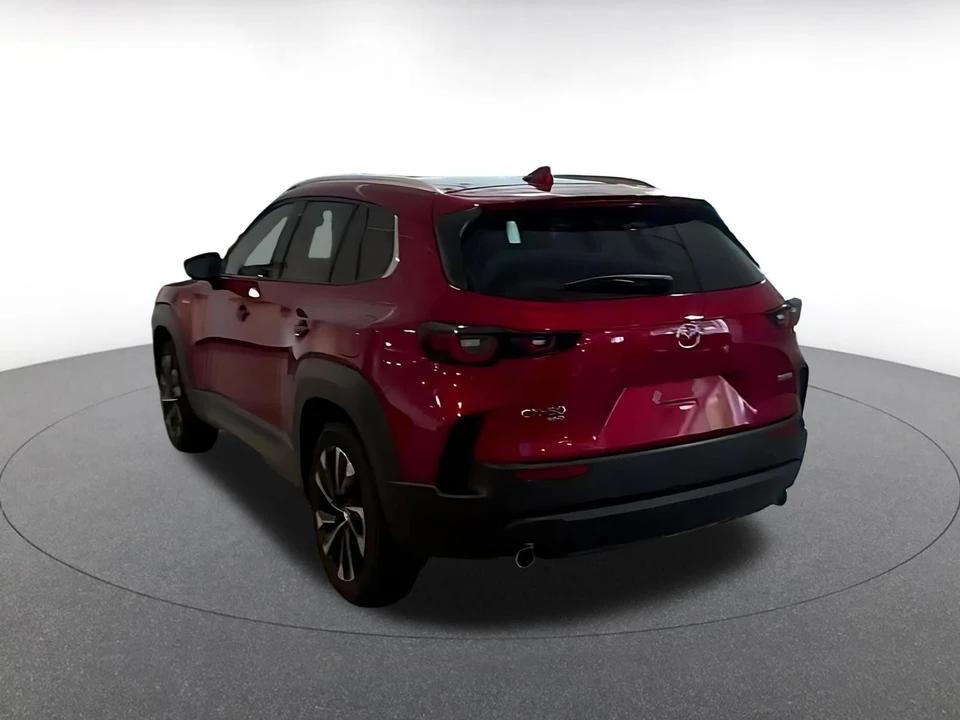 2025 Mazda CX-50 - Image 9 of 31