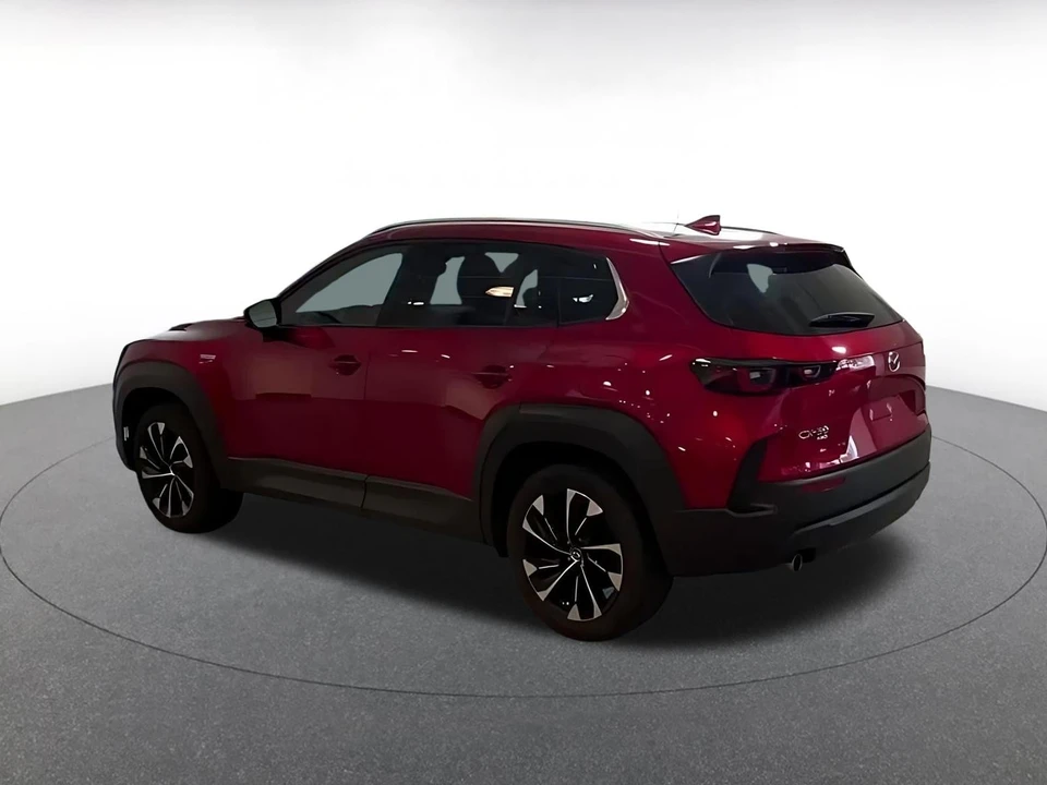 2025 Mazda CX-50 - Image 8 of 31