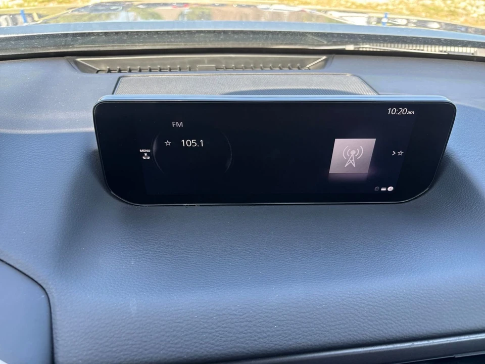 2025 Mazda CX-50 - Image 19 of 31