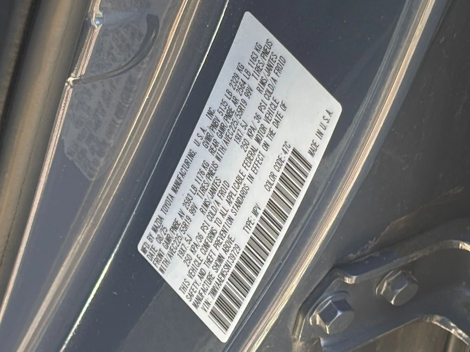 2025 Mazda CX-50 - Image 30 of 31